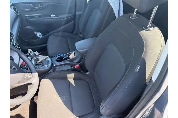$19961 : Hyundai KONA 2023 SEL 4dr Cr image 7