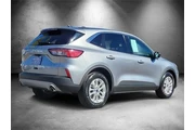$21395 : Ford Escape 2022 SE 4dr SUV thumbnail