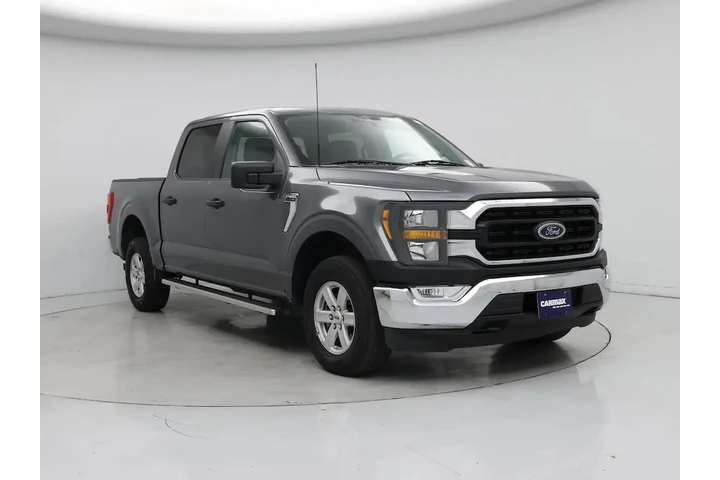 $32998 : Ford F-150 2023 4x4 XLT 4dr image 1