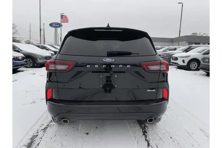 $26361 : Ford Escape 2023 AWD ST-Line image 6