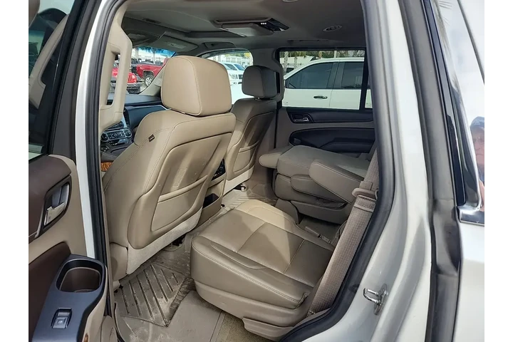 $22000 : Chevrolet Tahoe 2016 4x4 LTZ image 6