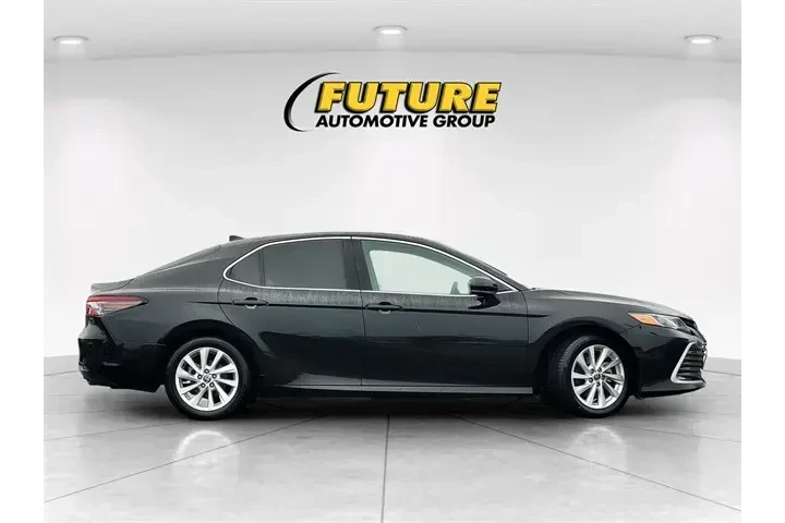 $20509 : Toyota Camry 2023 LE 4dr Sed image 3