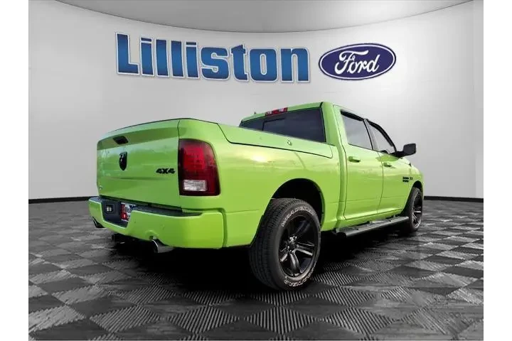 $28500 : Ram 1500 2017 4x4 Sport 4dr image 2