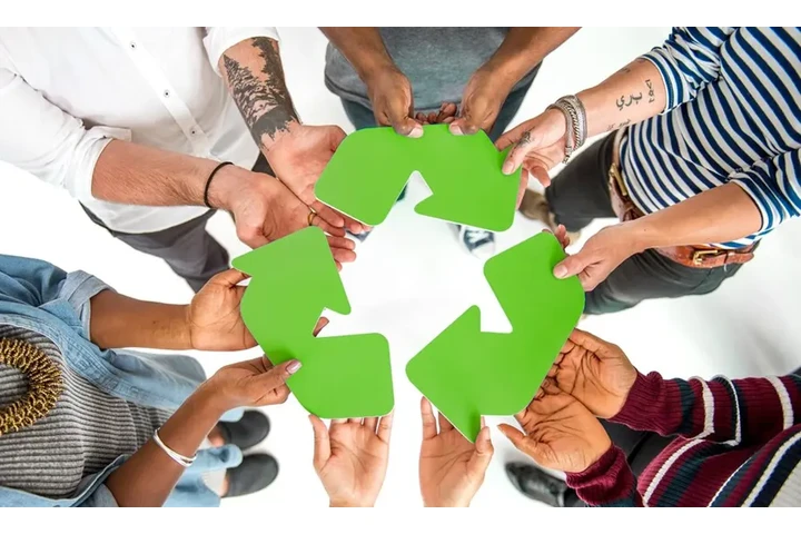SOS Recycling Center image 2