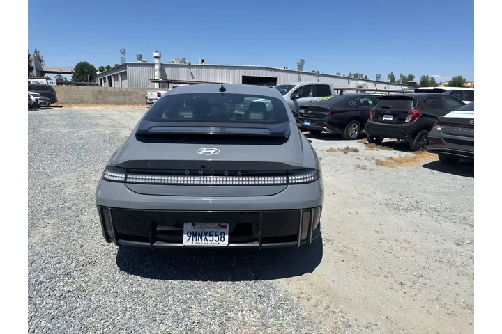 $23084 : Hyundai IONIQ 6 2024 SE 4dr image 9