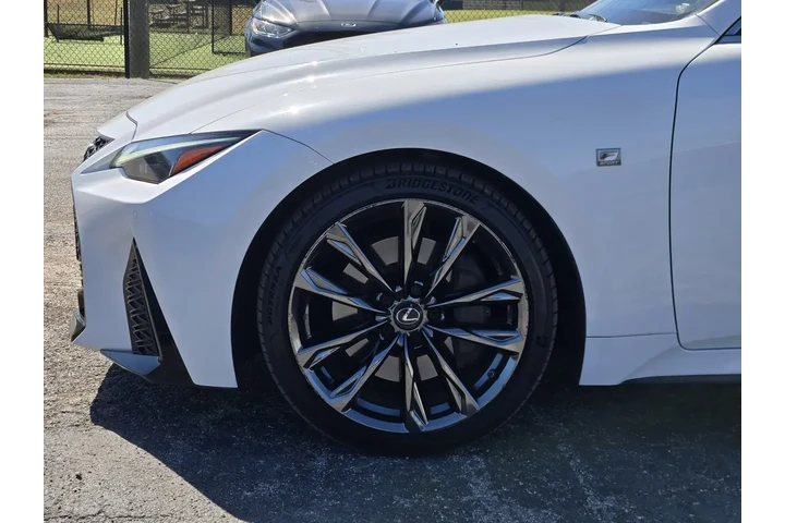 $34692 : Lexus IS 350 2021 F SPORT 4d image 5