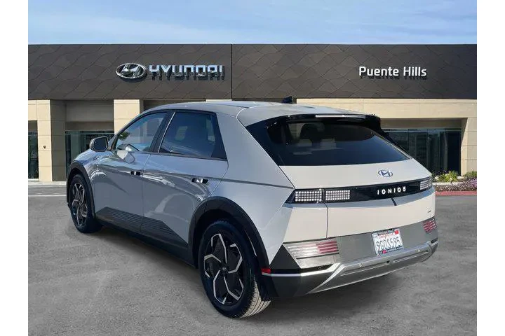 $23995 : Hyundai IONIQ 5 2023 AWD SEL image 4