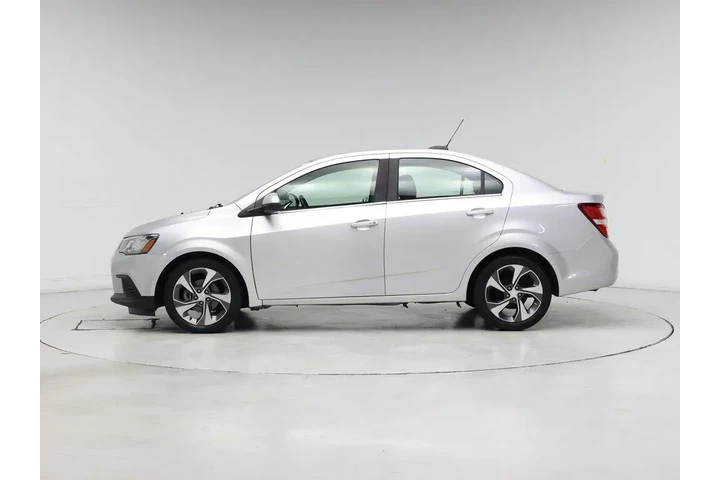 $12998 : Chevrolet Sonic 2019 Premier image 3