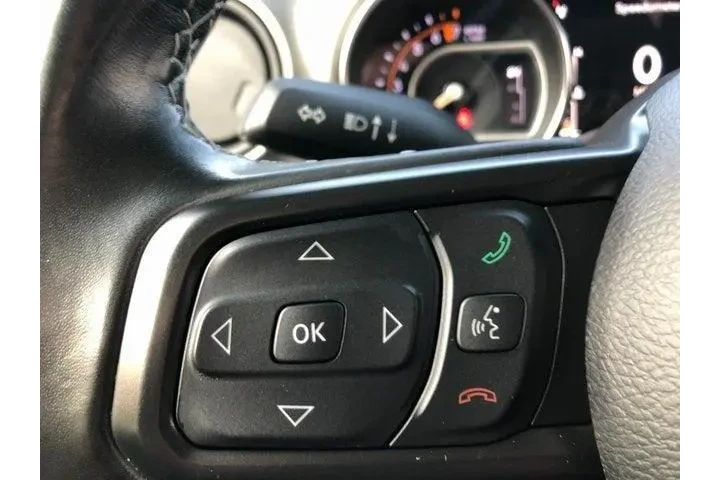 $29995 : Jeep Gladiator 2021 4x4 Free image 6