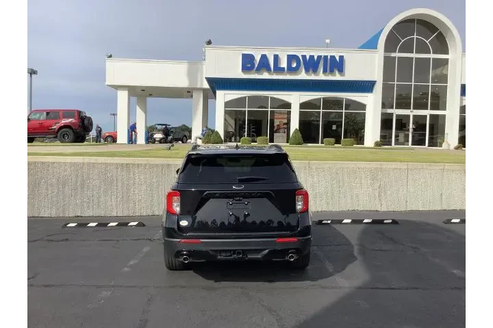 $39950 : Ford Explorer 2024 ST-Line 4 image 6