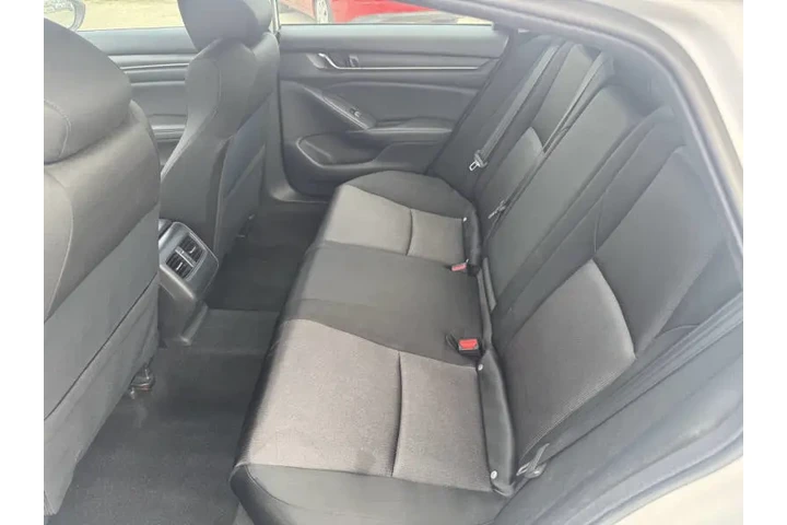 $12797 : 2018 Accord EX image 8