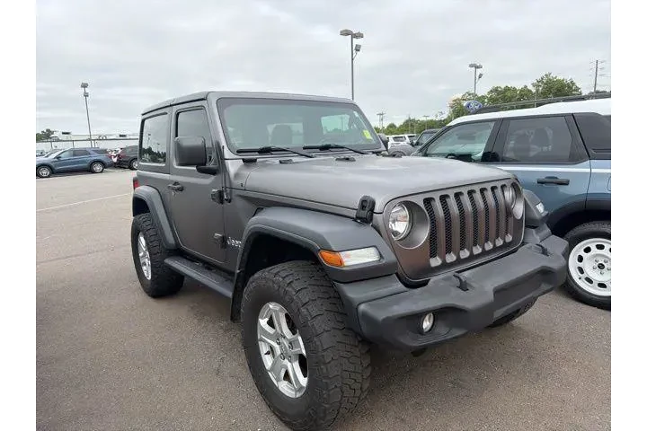 $25992 : Jeep Wrangler 2020 4x4 Willy image 2