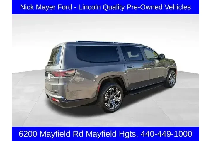 $33143 : Jeep Wagoneer L 2023 4x4 Ser image 9