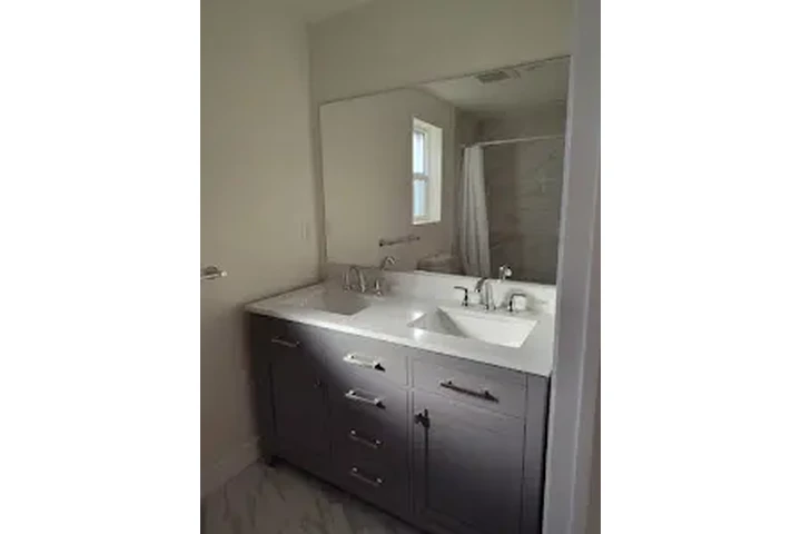 $2950 : HUNTINGTON PARK RENTO CASA image 3