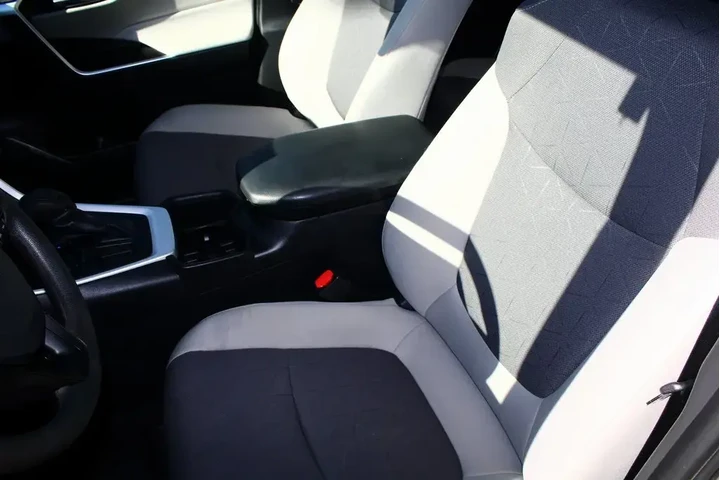 $26385 : Toyota RAV4 2024 XLE 4dr SUV image 3