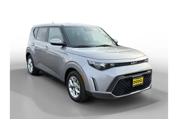 $14881 : Kia Soul 2023 S 4dr Crossove image 7
