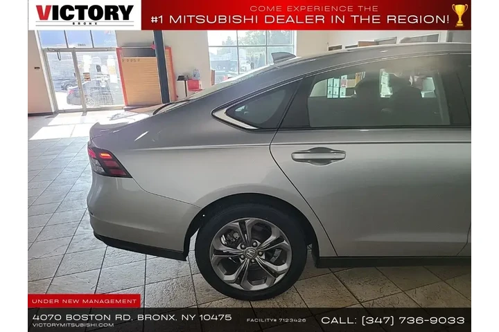 $20795 : Honda Accord 2023 EX 4dr Sed image 10