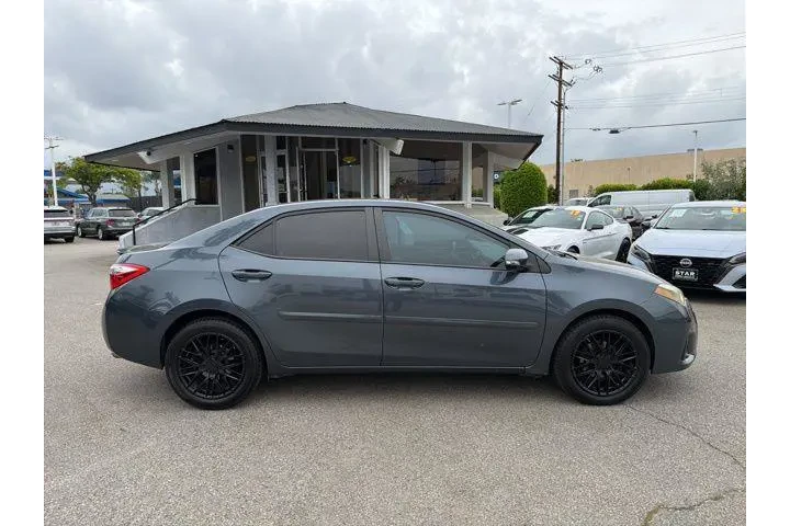 $13000 : Toyota Corolla 2015 S 4dr Se image 8