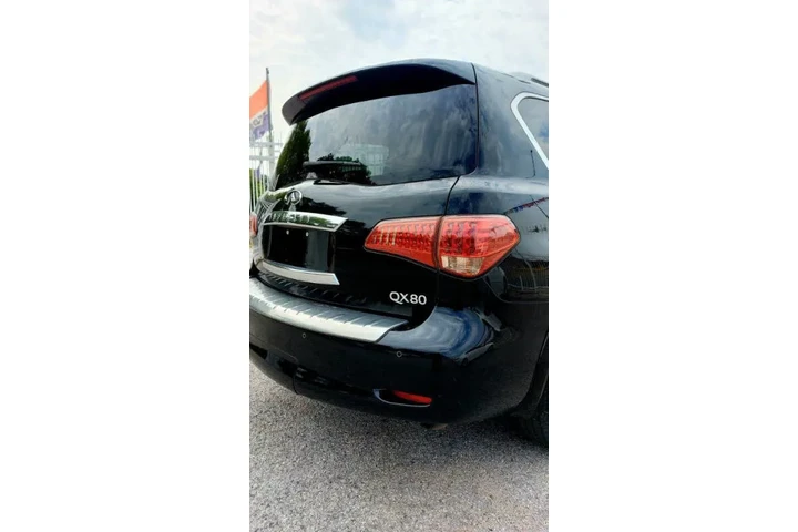 $9990 : 2015 QX80 image 10