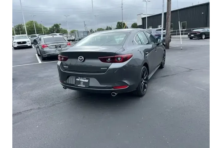 $27980 : Mazda Mazda3 Sedan 2025 2.5 image 8