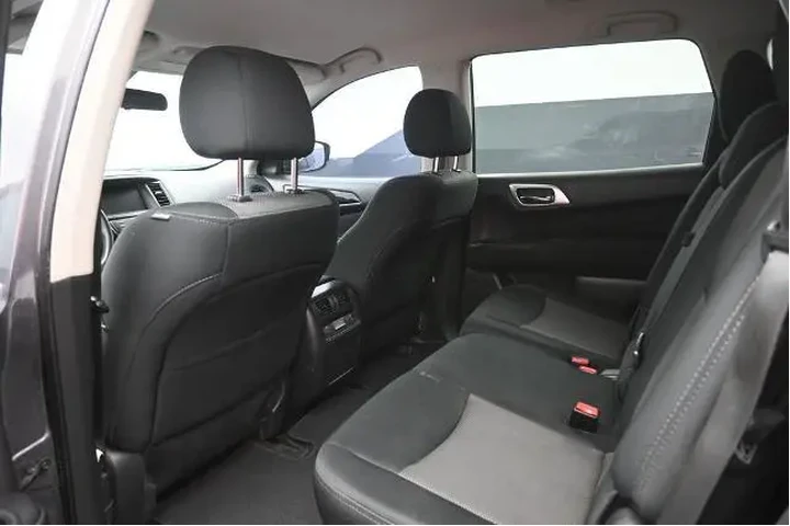 $11998 : Nissan Pathfinder 2017 S 4dr image 5