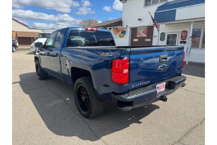 $16990 : 2017 Silverado 1500 LT Z71 image 9