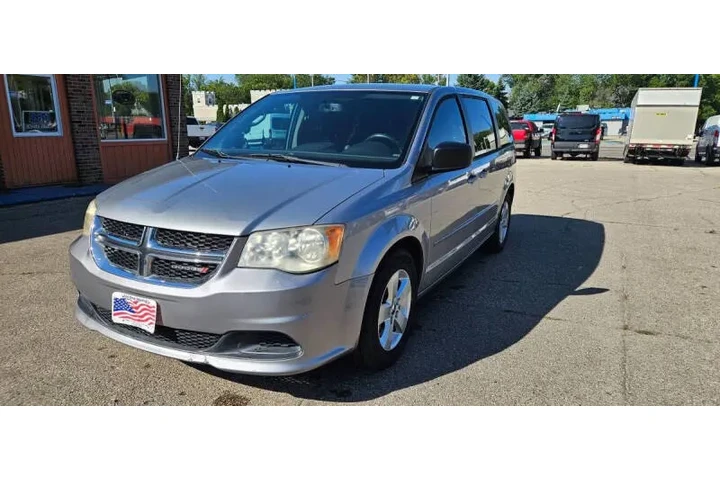 $6990 : 2013 Grand Caravan SE image 3