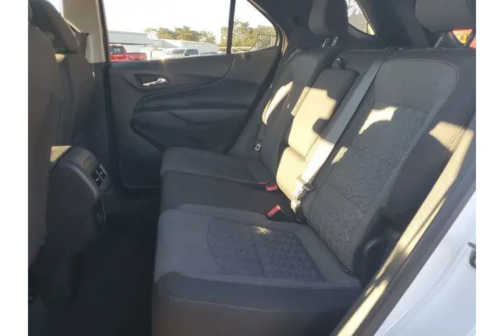 $19998 : Chevrolet Equinox 2023 4x4 L image 10