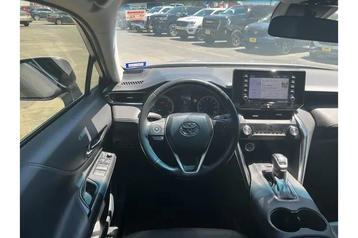 $26774 : Toyota Venza 2021 AWD LE 4dr image 6