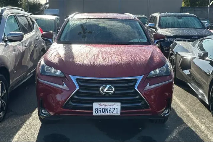 $21590 : Lexus NX 200t 2017 4dr Cross image 5