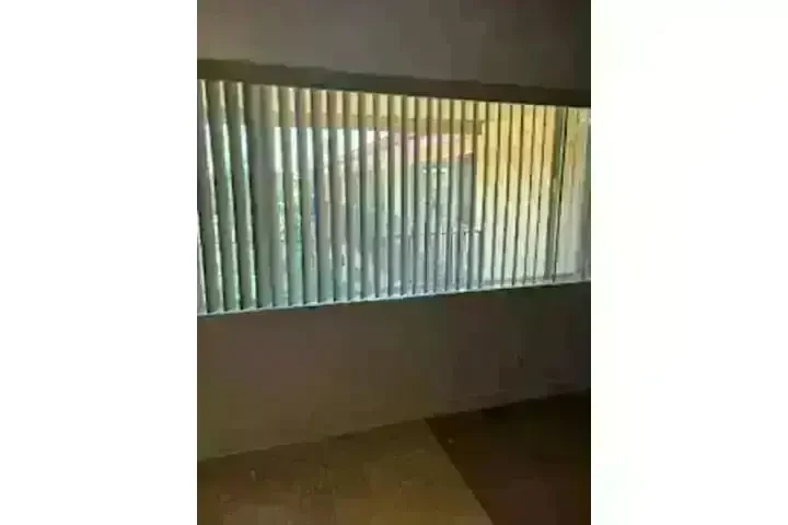 RENTO APTO EN L.A./ 90044 image 1