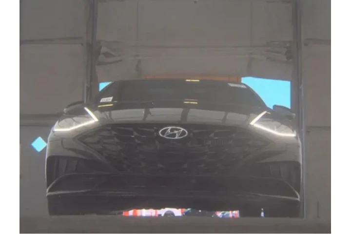 $23490 : Hyundai SONATA 2023 Limited image 3