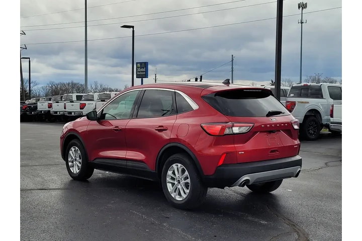 $22994 : Ford Escape 2022 AWD SE 4dr image 6