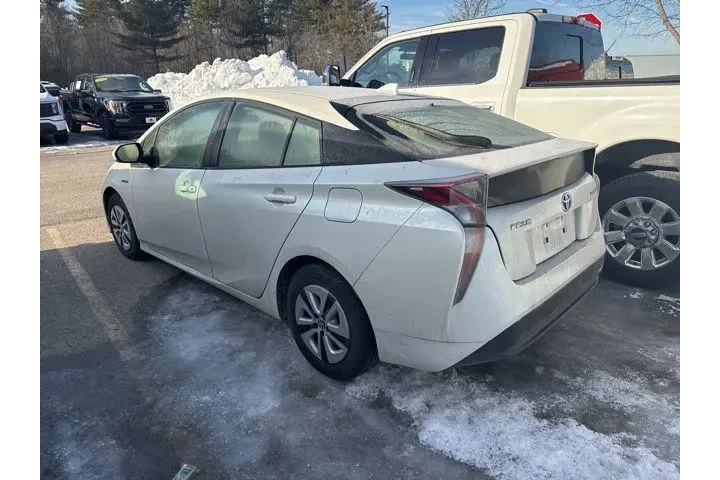 $17728 : Toyota Prius 2017 Two Eco 4d image 3