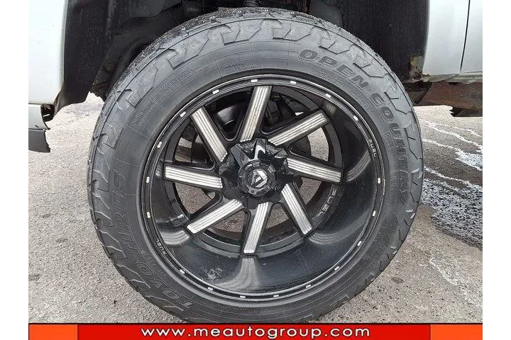 $18902 : Chevrolet Silverado 2500HD 2 image 8