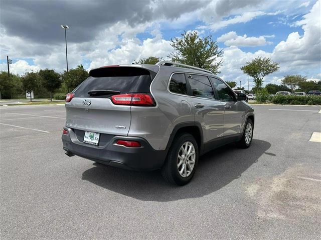 $11999 : 2017 JEEP CHEROKEE2017 JEEP C image 6