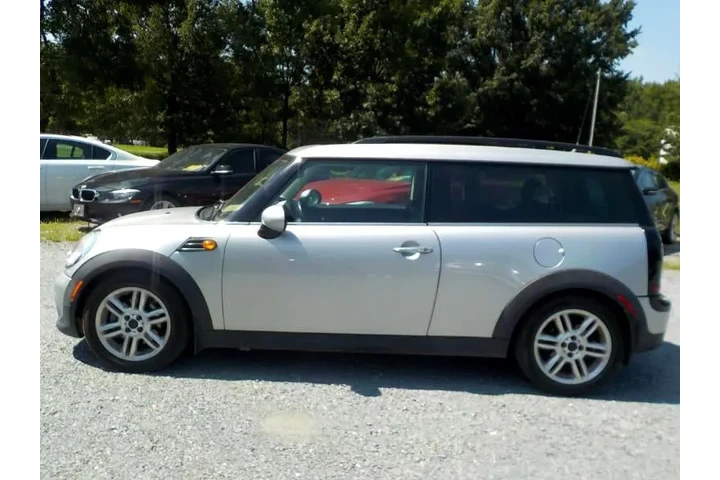 $6097 : 2011 Clubman image 2