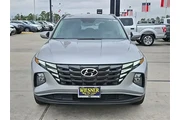 $34335 : Hyundai TUCSON 2024 SEL 4dr thumbnail
