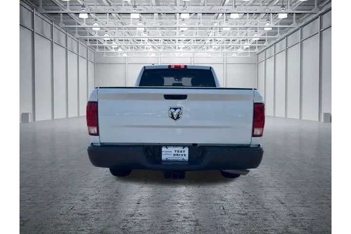 $25998 : Ram 1500 Classic 2023 4x2 Tr image 6