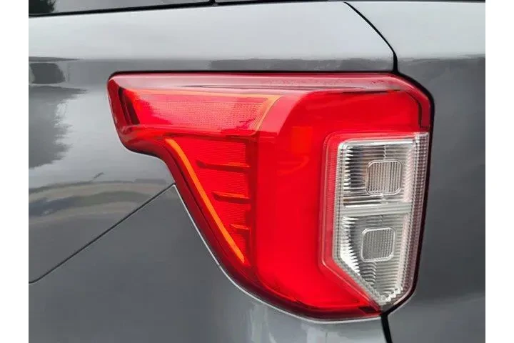 $28800 : Ford Explorer 2023 XLT 4dr S image 9