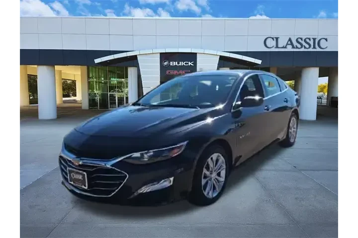 $15987 : Chevrolet Malibu 2023 LT 4dr image 3