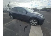 $24490 : Tesla Model Y 2023 4dr Cross thumbnail