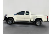 Toyota Tacoma 2020 4x2 SR5 4 thumbnail
