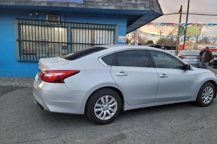 $11999 : 2016 Altima 2.5 S image 10