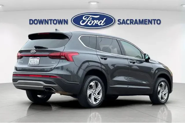 $22900 : Hyundai SANTA FE 2023 AWD SE image 3