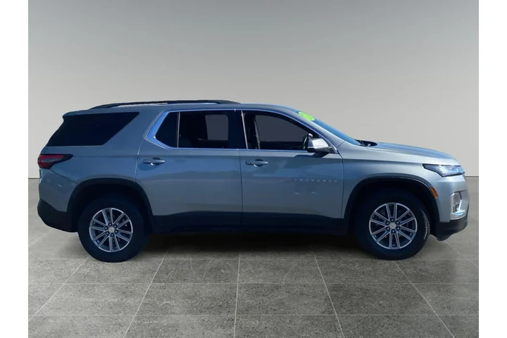$38676 : Chevrolet Traverse 2023 LT C image 6