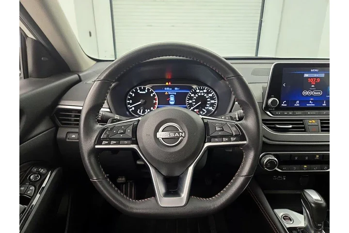 $21998 : Nissan Altima 2023 2.5 SR 4d image 10