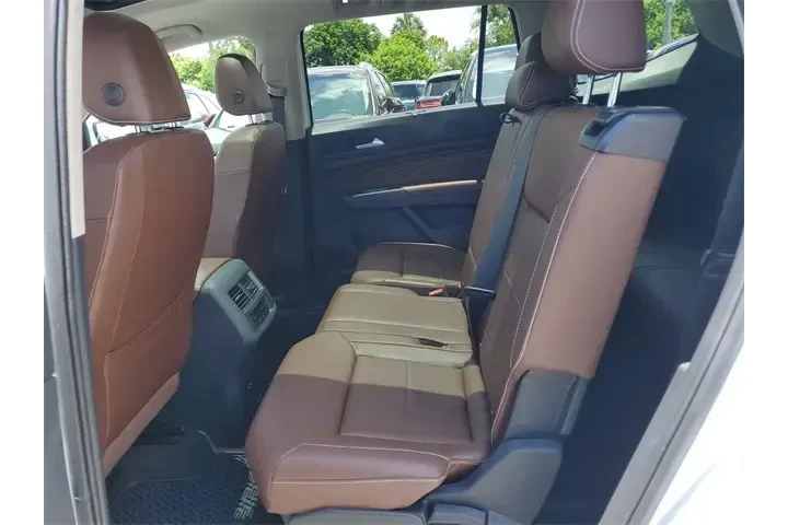 $22990 : Volkswagen Atlas 2021 AWD SE image 8