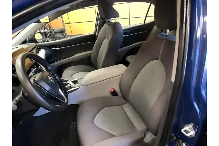 $21060 : Toyota Camry 2023 LE 4dr Sed image 10