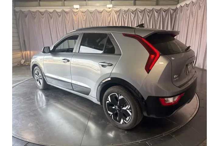 $19999 : Kia Niro EV 2023 Wind 4dr Cr image 7